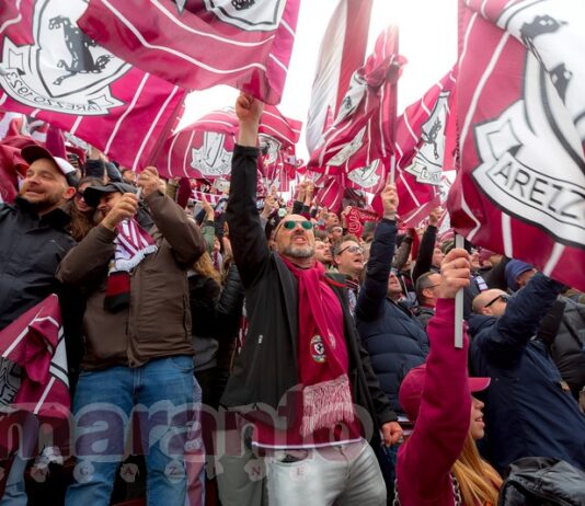 Più cadute che slanci ma anche resurrezioni. E alcuni sogni da realizzare. Tanti auguri Arezzo