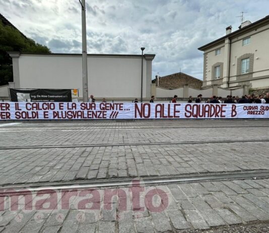 Striscione davanti alla sede della Lega Pro. La Minghelli non si piega: no alle squadre B