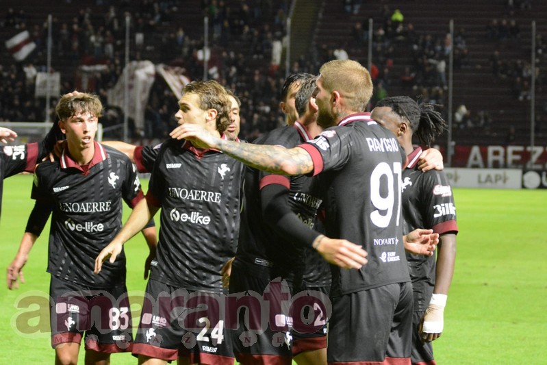 arezzo torres live (2)