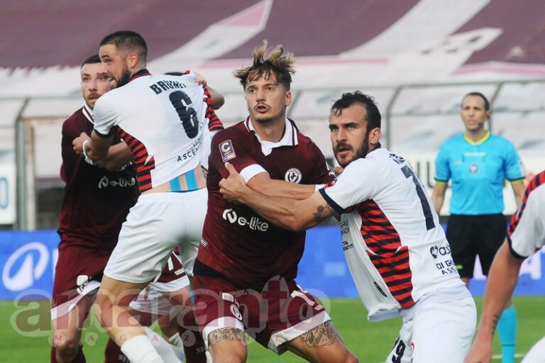 FOTOGALLERY / Serie C / 12a giornata / Arezzo-Campobasso 5-1
