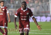 Mawuli non deve operarsi, al lavoro con la mascherina. Spiragli per un recupero lampo