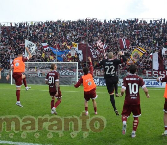 Dieci vittorie in dodici giornate. L’Arezzo macina punti come nell’anno della promozione in B