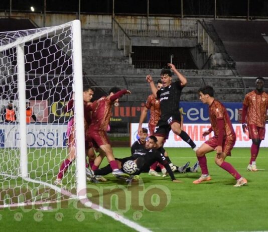 Arezzo eliminato dopo i calci di rigore. Errore decisivo di Righetti, ai quarti ci va il Latina