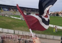 Dieci ore di mare, novanta minuti di voce e cuore. Quando la trasferta conta più di una vittoria