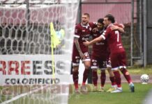 Tavernelli-gol, battuta la Juventus Next Gen. L’Arezzo blinda il primo posto in classifica