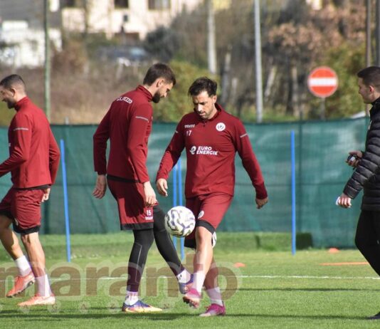 Allenamento ad alta intensità. Buona notizia, Ionita in gruppo. Guccione ancora fuori per un virus