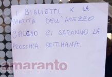 Più di mille biglietti per i tifosi amaranto. Interdetta la vendita online, caos e lunghe file