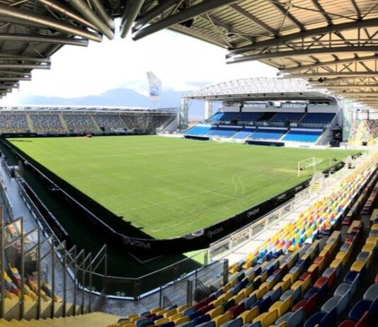 Palcoscenico di prestigio per l’Acf Arezzo. A Frosinone si gioca al Benito Stirpe