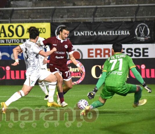 Sovrapposizione interna, incursione in area, assist. Di Chiara e una giocata intelligente