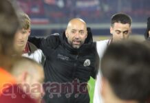 Bucchi contento: “Qualità e tante occasioni, siamo stati bravi. Un abbraccio simbolico ai tifosi”