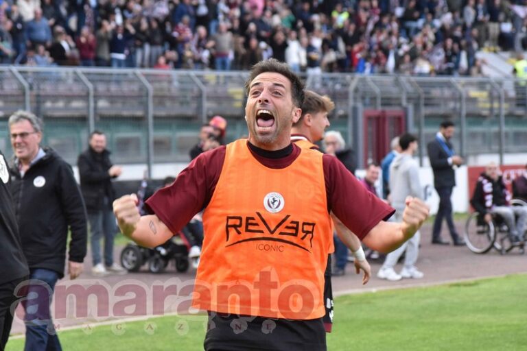 Estasi o tormento, l’Arezzo si gioca la stagione in novanta minuti. Appuntamento con la storia