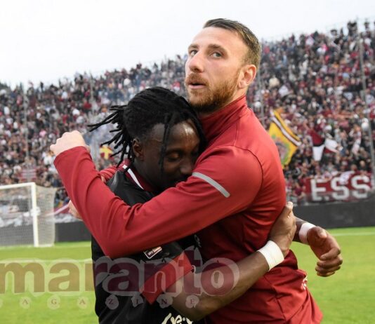 Lo stadio come arma: bolgia e pressione alta, così l’Arezzo può indirizzare (tatticamente) la partita