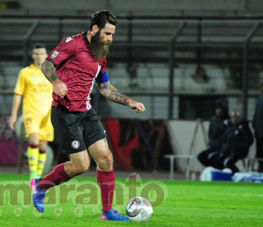 La prima volta nel 1959. I gol di Neri, Elvis, Protti e Moscardelli. Storia di un derby amaranto