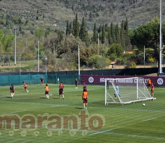 Ionita mattatore nelle partitelle a Rigutino. Contro il Livorno possibili novità in formazione