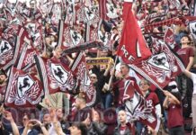 Secondo tempo all’attacco verso la sud: carica, bolgia, gol, vittoria. E adesso “tutti a Pineto”