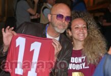 Musica nel pre Partita per i cento anni di Unoaerre. Omaggio allo sponsor, djset del tifoso Pau