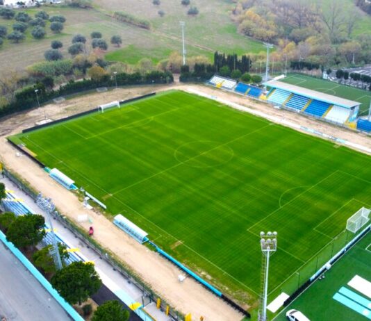 Cenni storici, aneddoti e curiosità sugli stadi italiani. Il Pavone-Mariani di Pineto