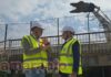 Taglio del nastro al cantiere dello stadio. Primi colpi di pinza meccanica alla Maratona