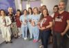 VIDEO / OA regala sciarpe ai neonati nel giorno dell’anniversario della fondazione