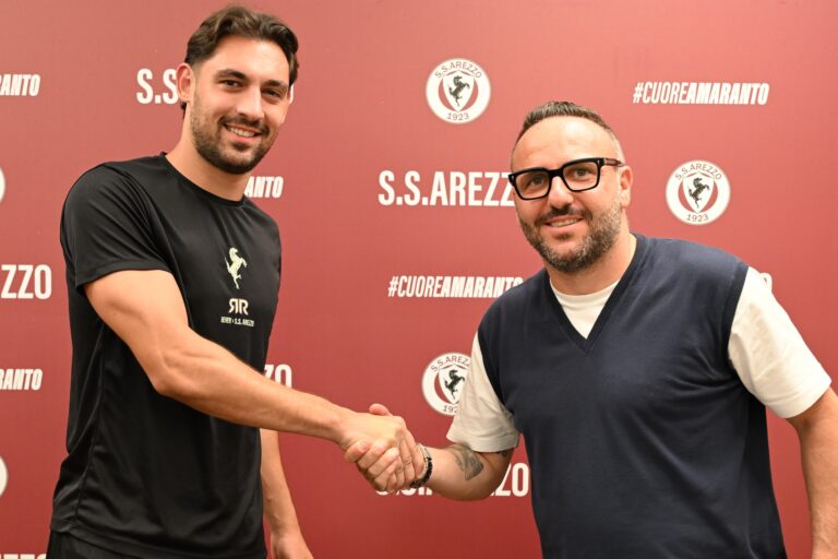 Ufficiale l’ingaggio del terzino Cagnano. Il riepilogo dei movimenti di calcio mercato