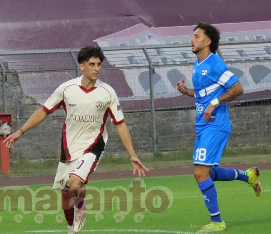 Un buon Arezzo si regala la trasferta di Cagliari. Arena e Tavernelli piegano il Brescia