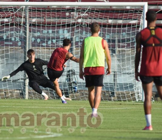 FOTOGALLERY / Allenamento allo stadio a tre giorni dall’esordio in B
