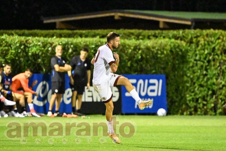 Due settimane alla chiusura della campagna trasferimenti. Le liste dell’Arezzo per la serie B