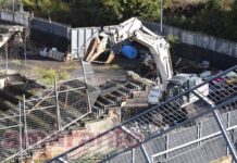 FOTO e VIDEO / Via alle demolizioni. In azione le cesoie d’acciaio, fine lavori il 31 dicembre
