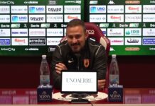 VIDEO / Le lacrime di Floro per il gran ritorno: “Grazie Arezzo, mi sono commosso”