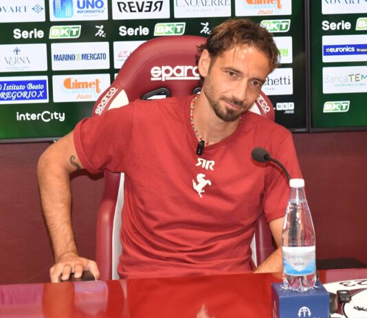 VIDEO / La carica di Ferrari: “Volevo l’Arezzo, per me è una ripartenza. Qui un gruppo sano”